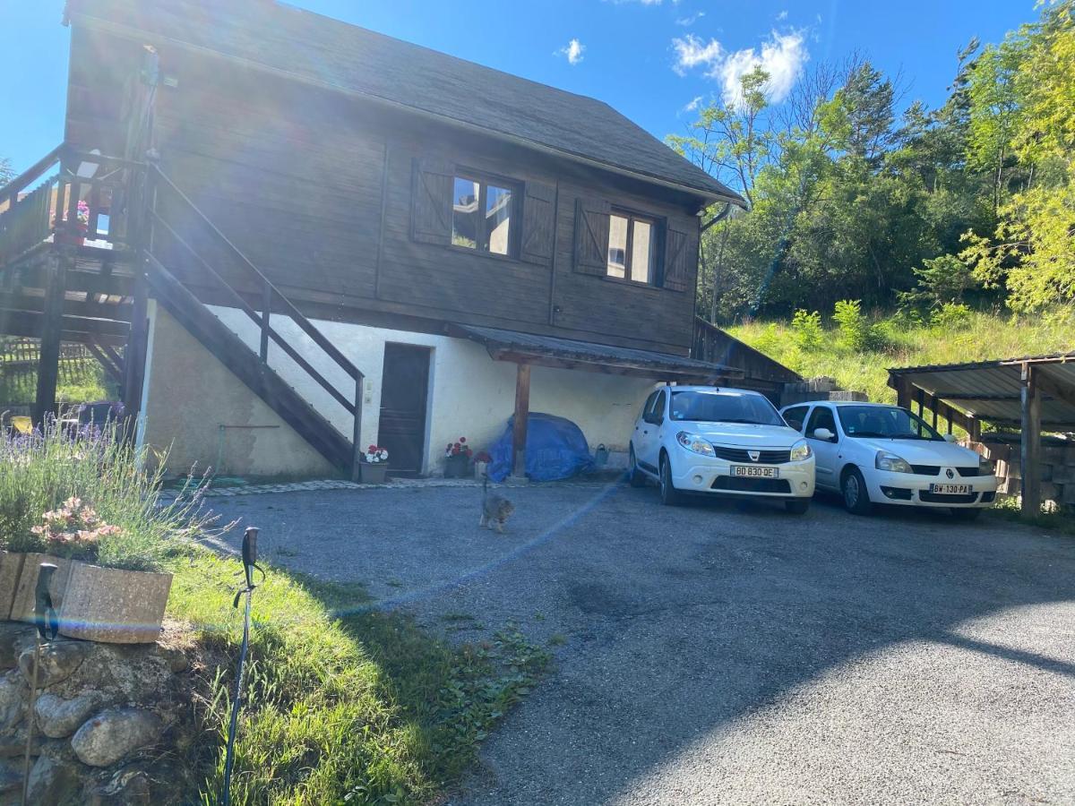Appartement soleil et vue à Barcelonnette Extérieur photo
